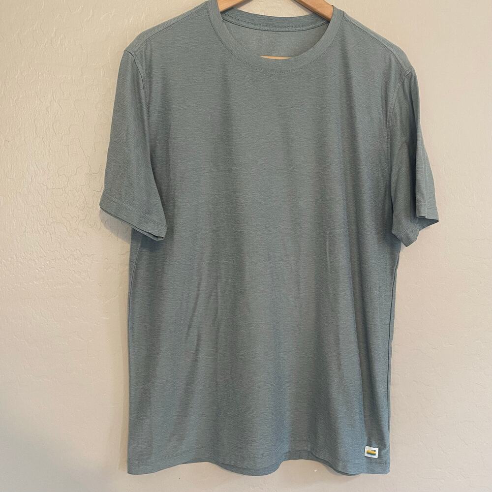 Vuori Strato Tech Tee Mens Short Sleeve T-Shirt Size Large Blue Dusk Heather